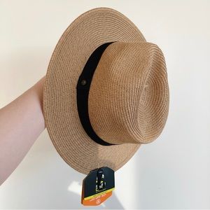 NWT - Sunday Afternoons Summer Hat